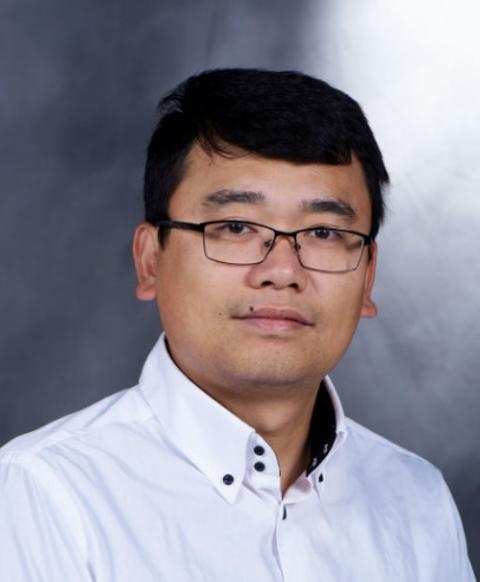Qiang Guan